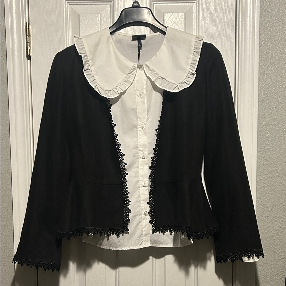 Lafayette 148 New York Womens 8 Black 100% Linen Jacket Crochet Trim Peplum Hem